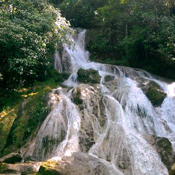 Cascadas de Tuxpanguillo